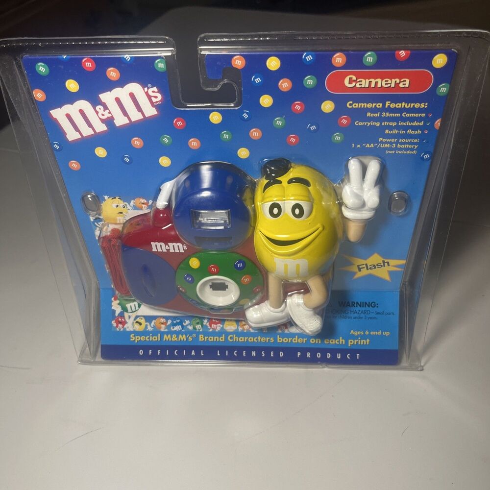 M&MS Vintage Flash 35mm Camera *Special M&M’S Border On Each Print, Rare, Candy
